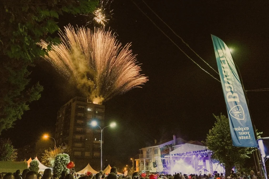 јавни-огномети-javni ognometi lovec pirotehnika